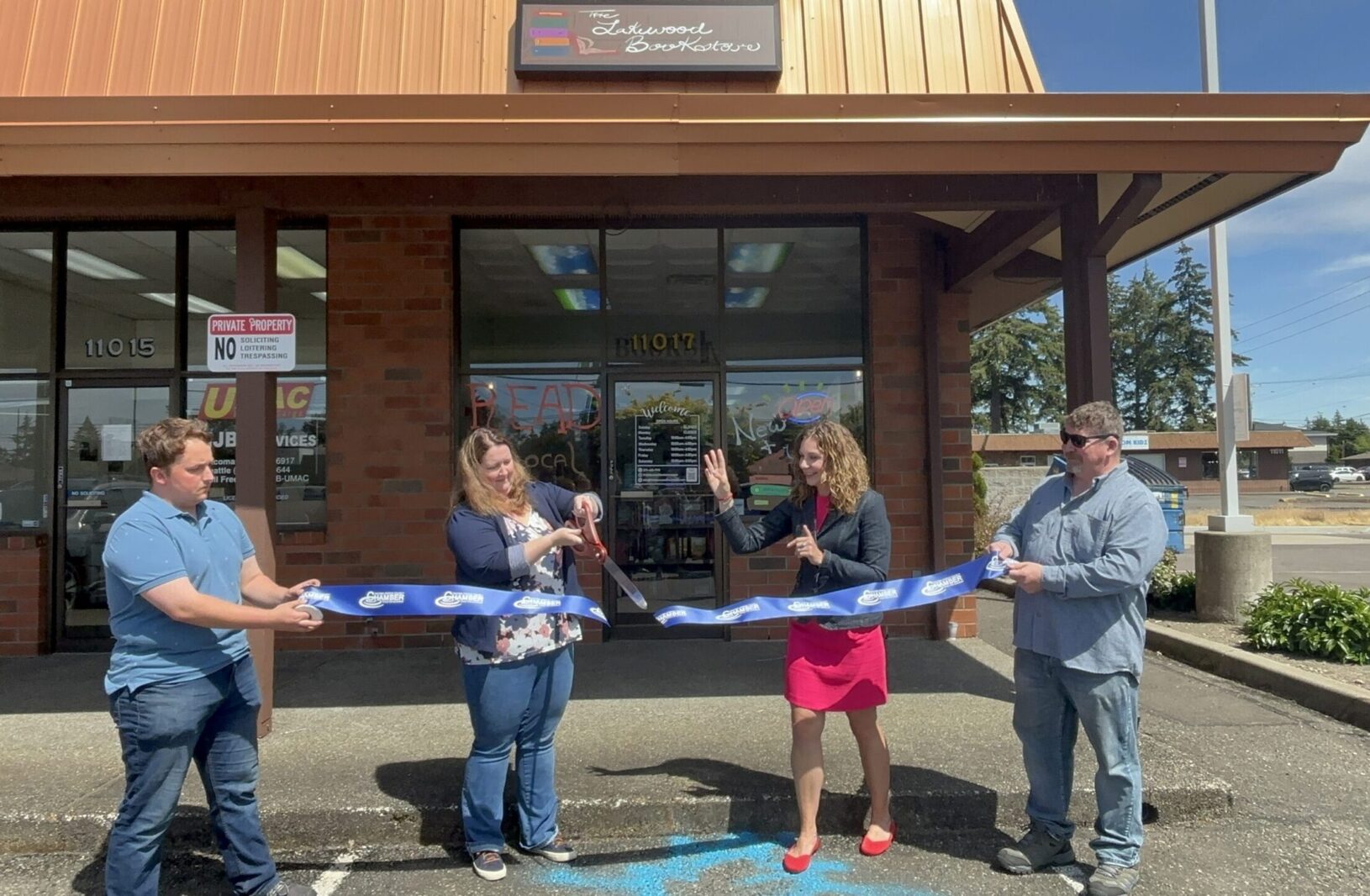 The Lakewood Bookstore Ribbon cutting